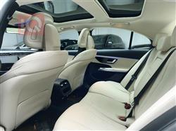 مرسيدس بنز E-Class